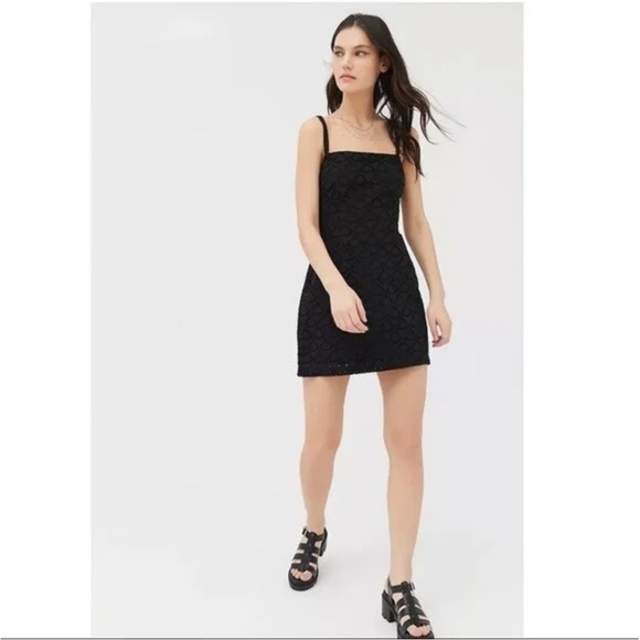 Urban Outfitters Wilma Eyelet Body-Con Mini Dress Size L NWT - Picture 1 of 11